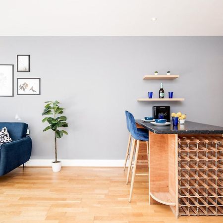Ferienwohnung Cloud9Sa At The Charles Chertsey Zimmer foto