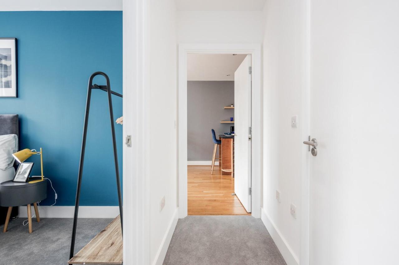 Ferienwohnung Cloud9Sa At The Charles Chertsey Zimmer foto